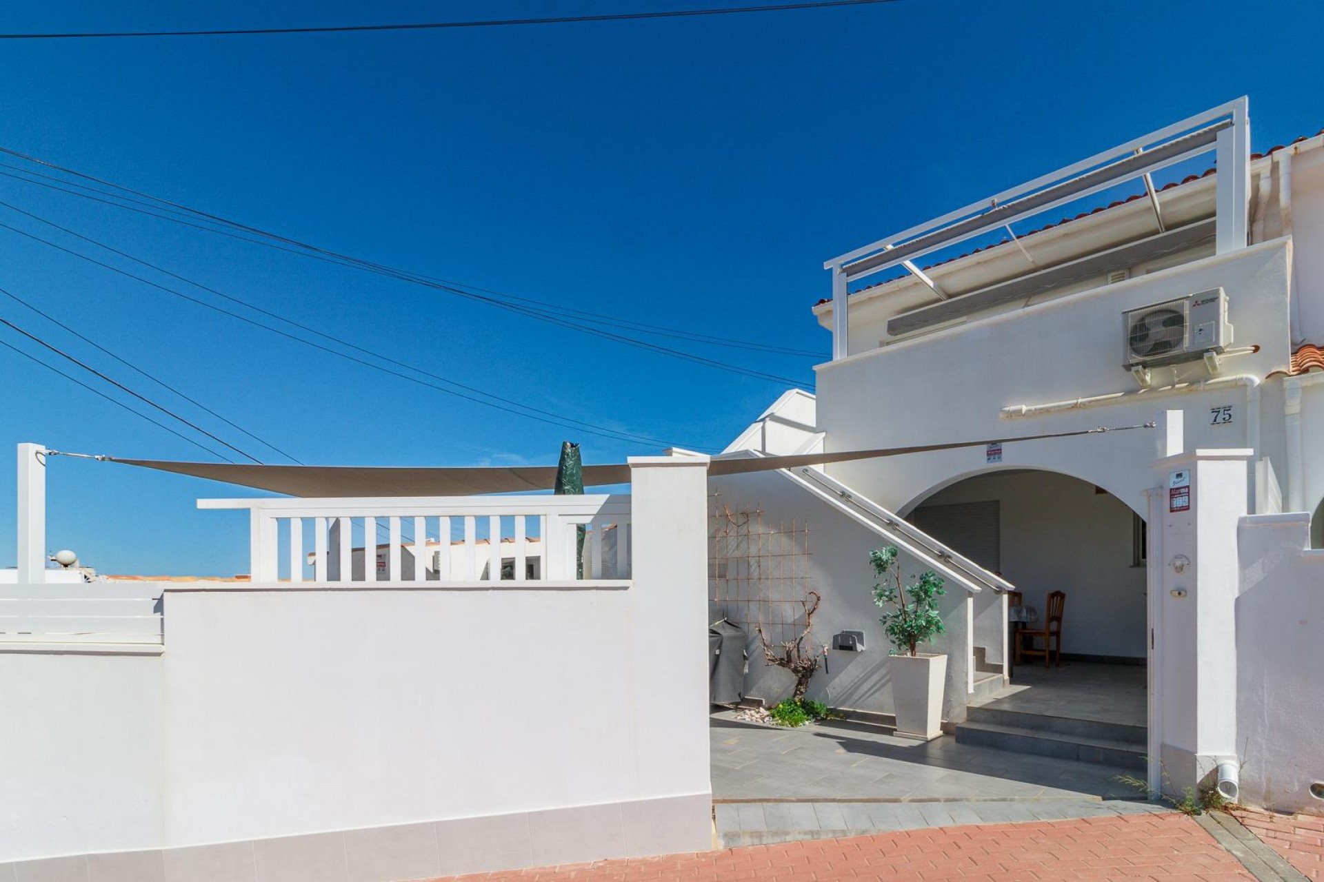 Reventa - Bungalow -
Torrevieja - Aguas Nuevas 1