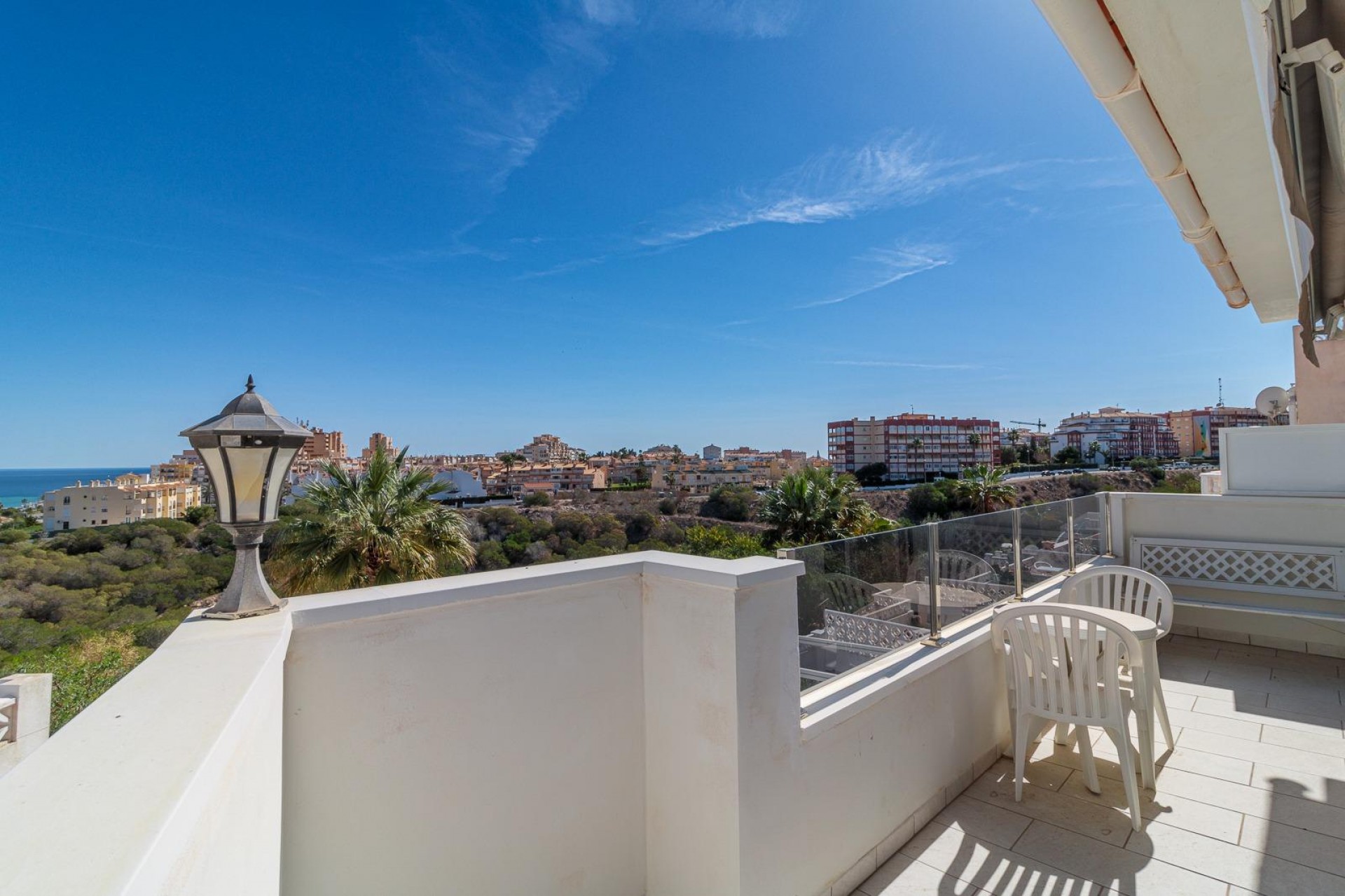 Reventa - Bungalow -
Torrevieja - Aguas Nuevas 1