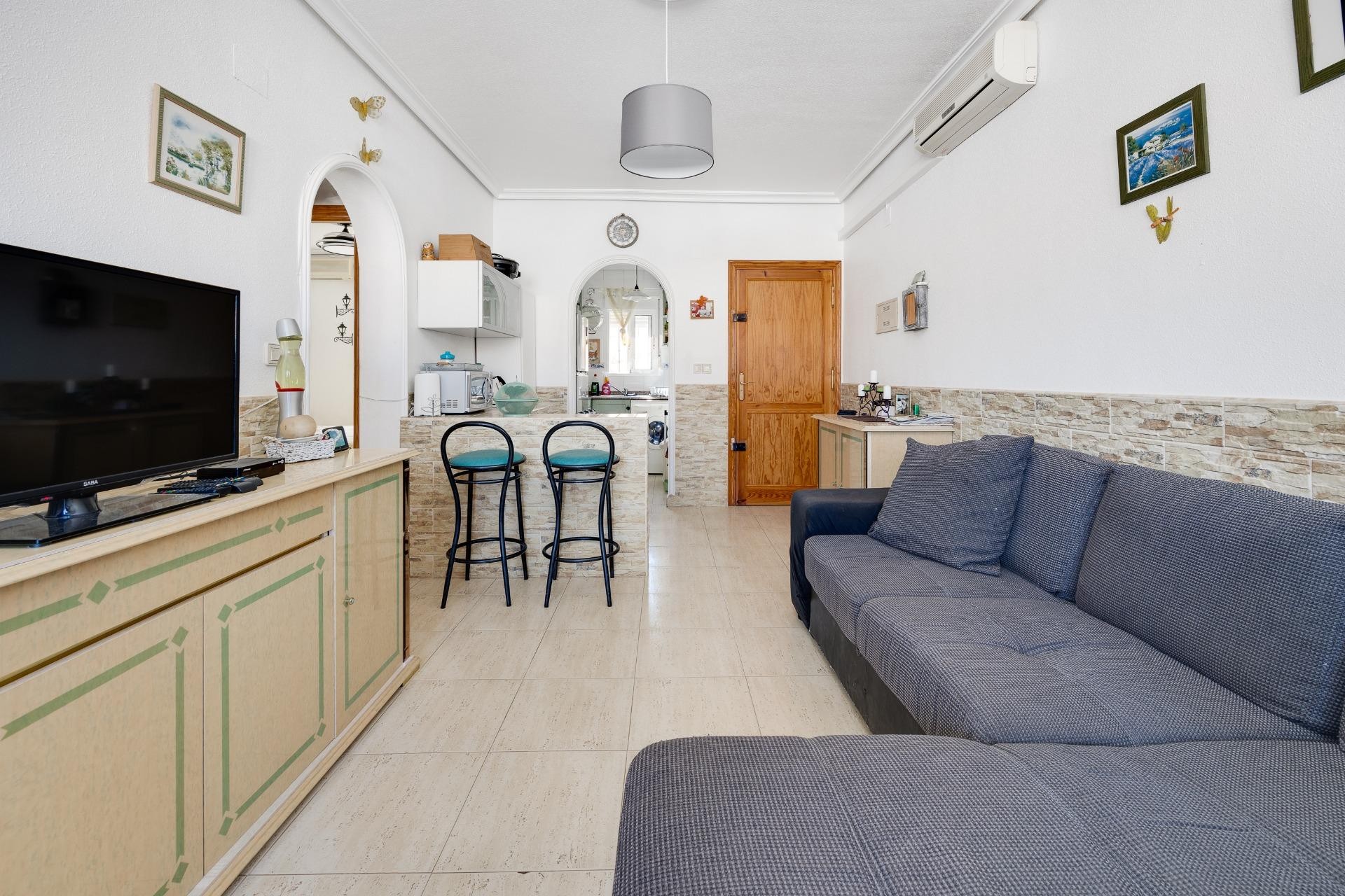 Reventa - Bungalow -
Torrevieja - aguas nuevas