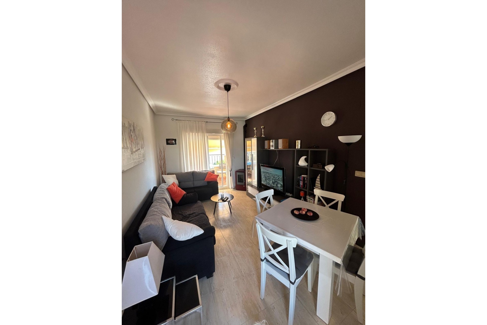 Reventa - Bungalow -
Torrevieja - aguas nuevas