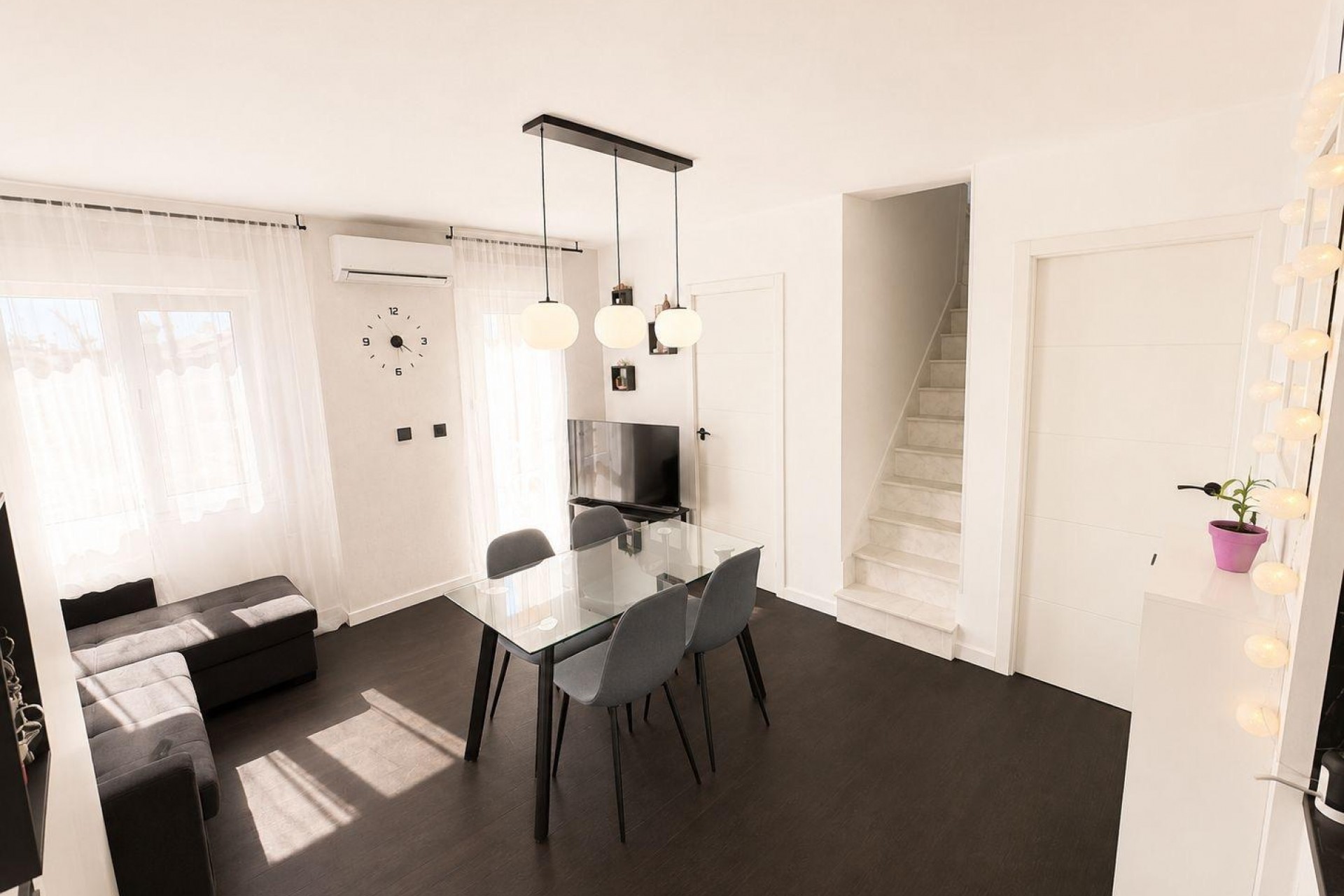 Reventa - Bungalow -
Torrevieja - Carrefour