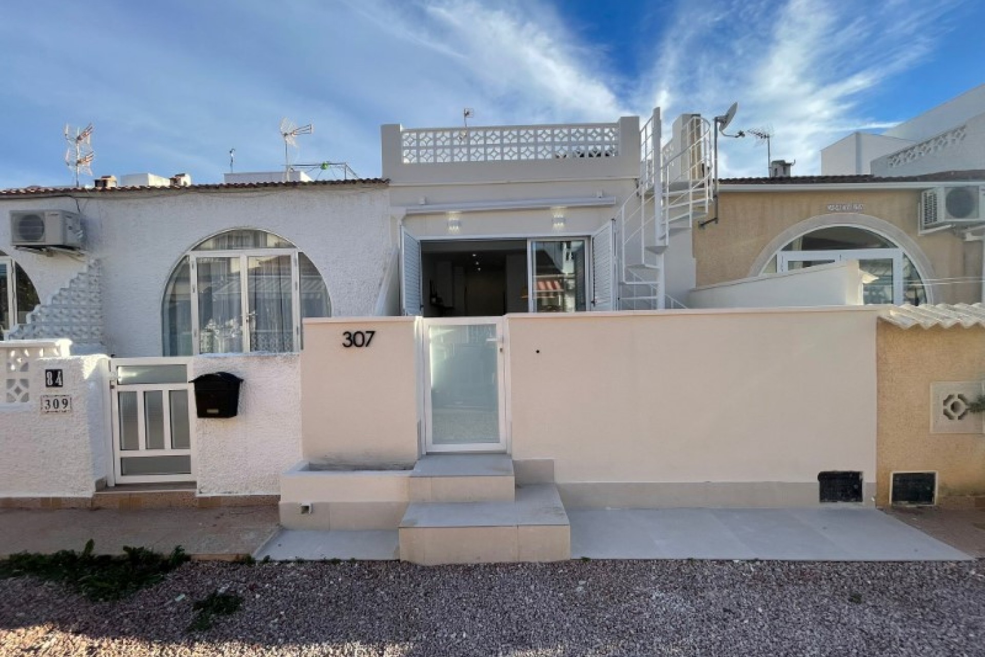Reventa - Bungalow -
Torrevieja - Costa Blanca