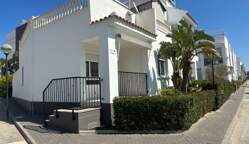 Reventa - Bungalow -
Torrevieja - Costa Blanca