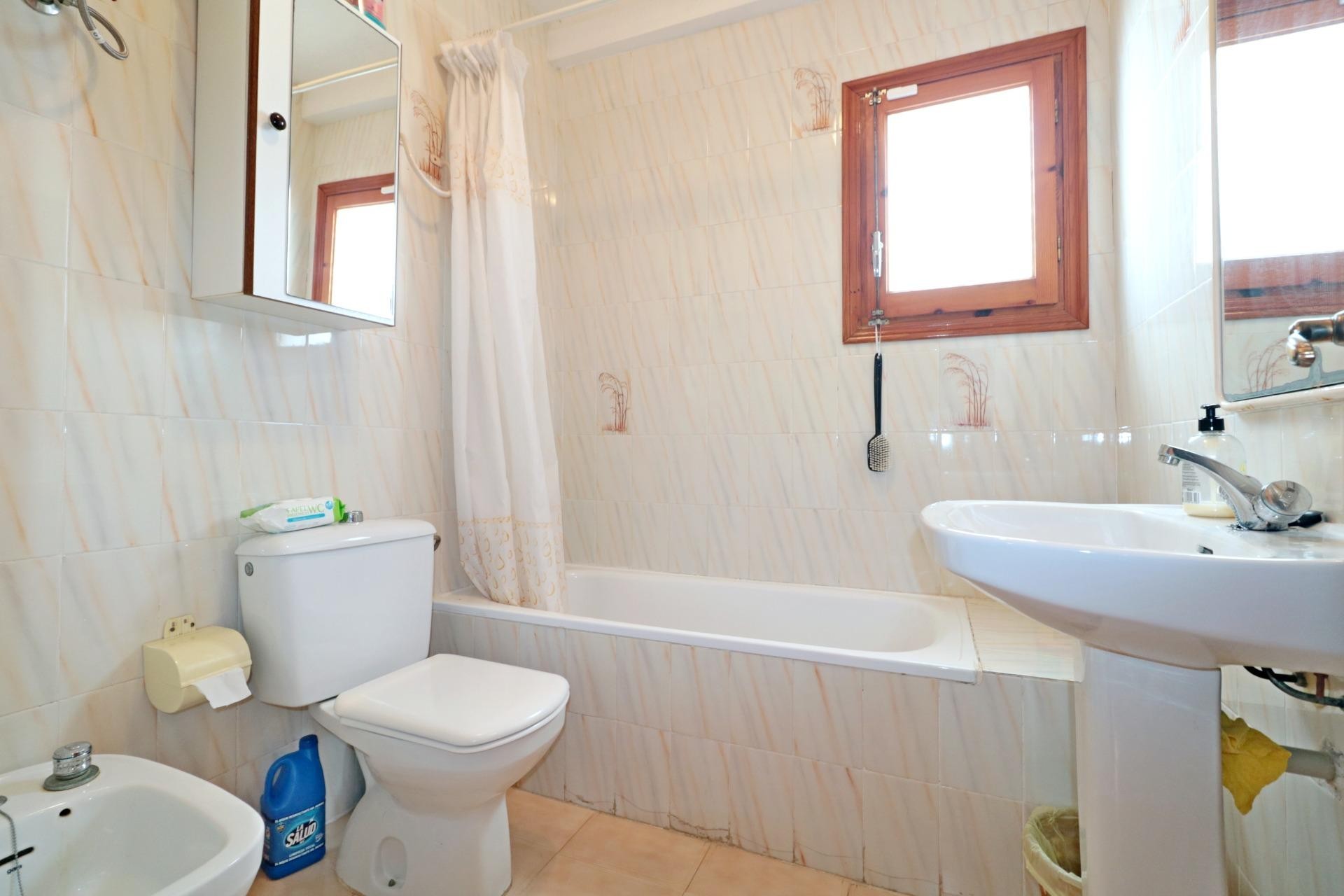 Reventa - Bungalow -
Torrevieja - El Acequión - Los Náufragos