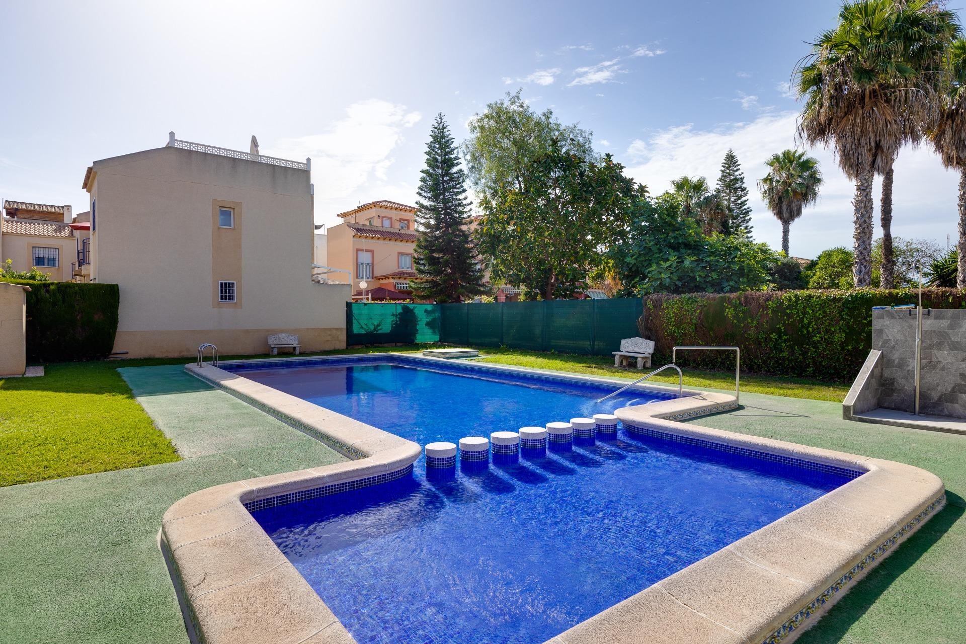 Reventa - Bungalow -
Torrevieja - El Chaparral
