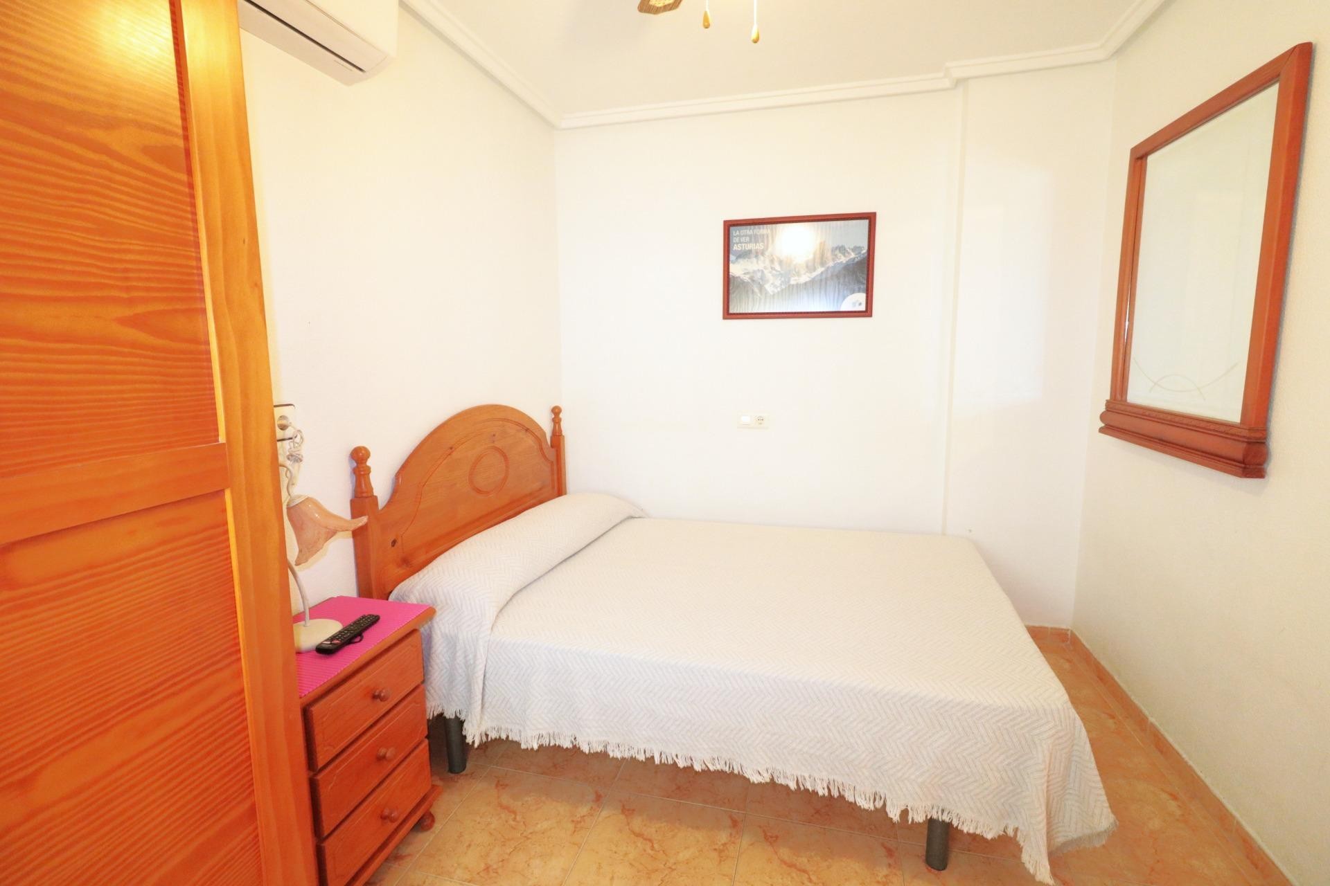 Reventa - Bungalow -
Torrevieja - El Limonar