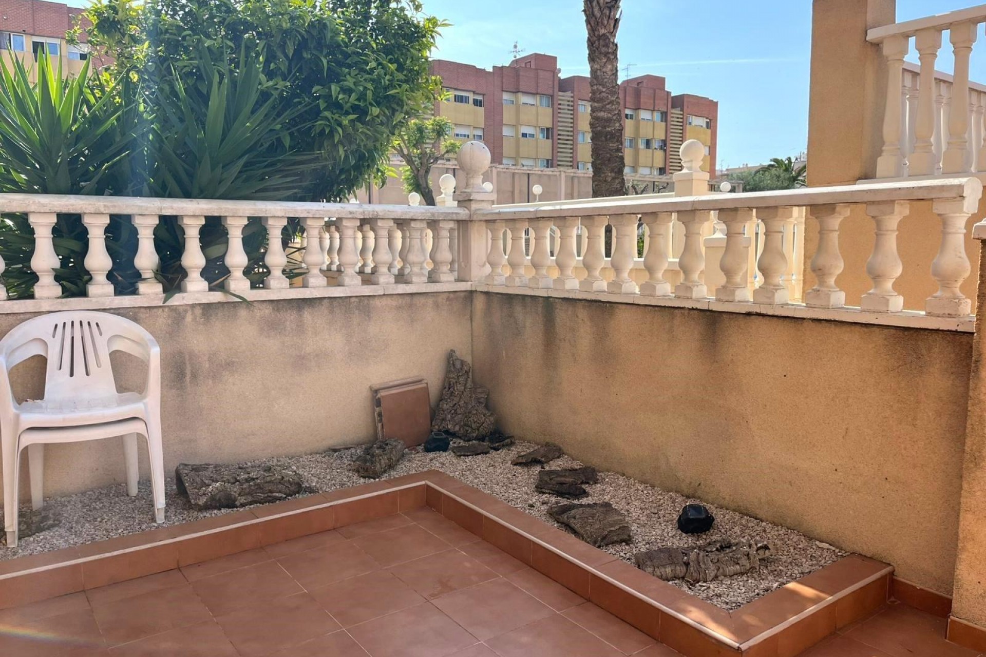Reventa - Bungalow -
Torrevieja - Estacion De Autobuses