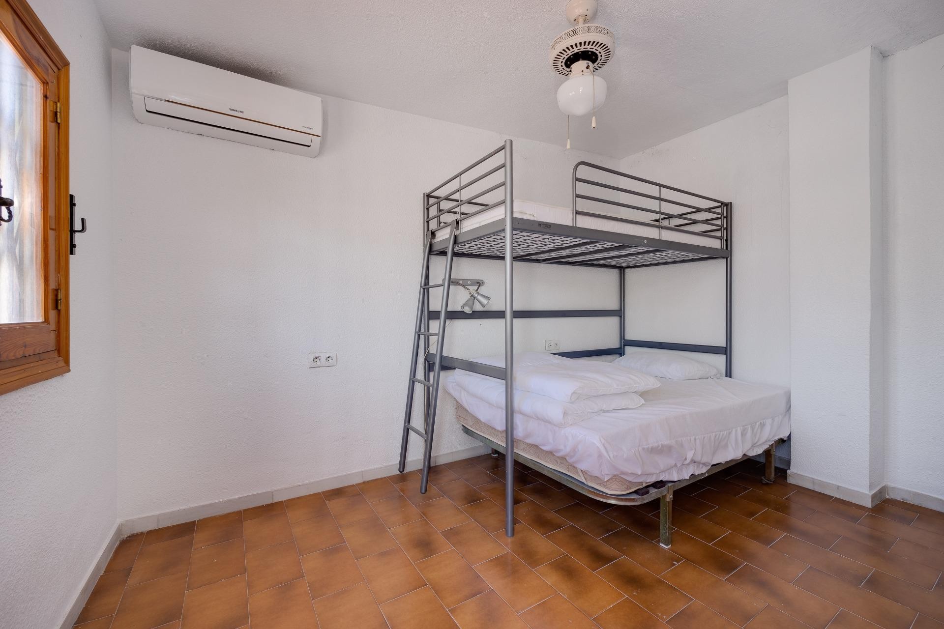 Reventa - Bungalow -
Torrevieja - La Mata