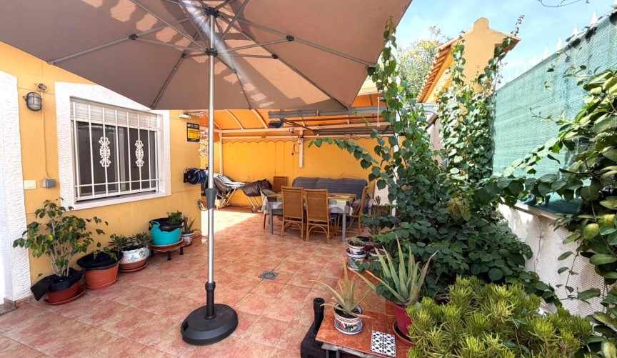 Reventa - Bungalow -
Torrevieja - La Mata