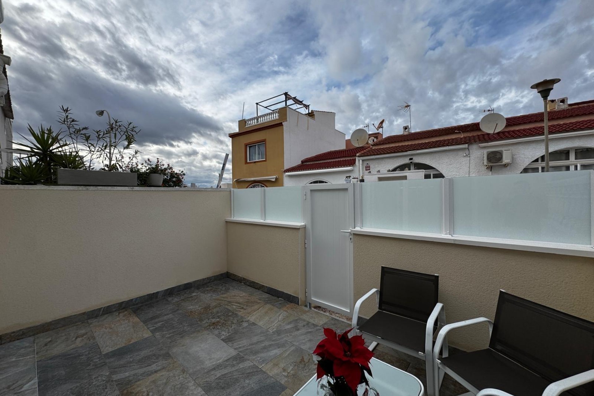 Reventa - Bungalow -
Torrevieja - La Siesta - El Salado - Torreta