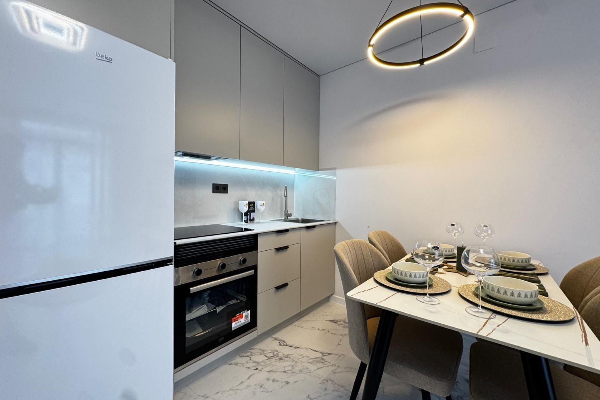 Reventa - Bungalow -
Torrevieja - La Siesta - El Salado - Torreta