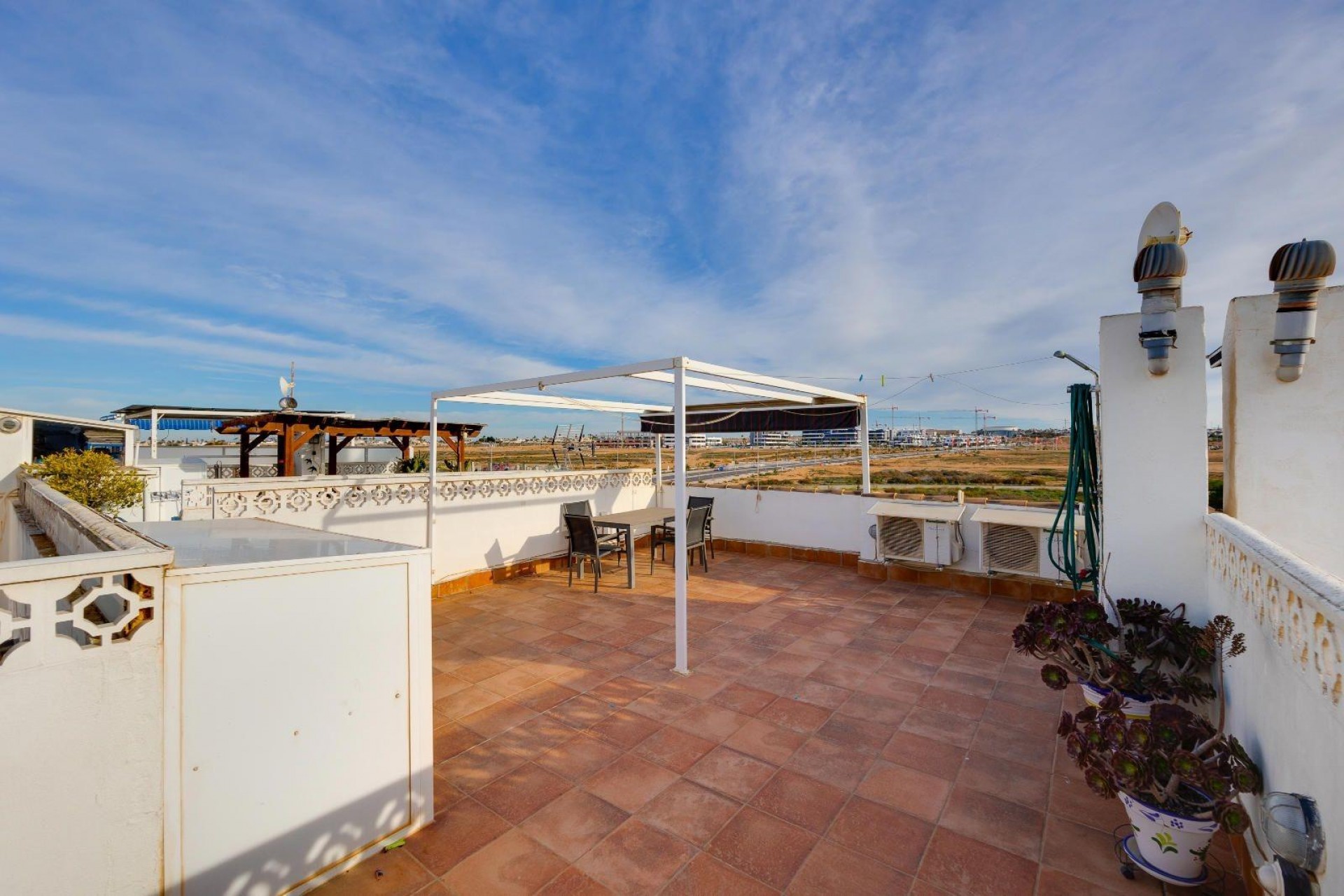 Reventa - Bungalow -
Torrevieja - La Siesta - El Salado - Torreta