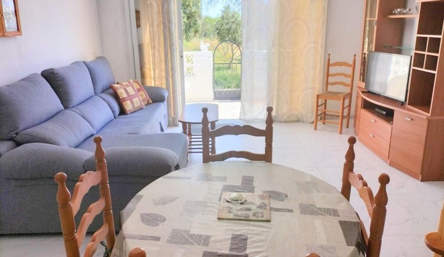 Reventa - Bungalow -
Torrevieja - La Siesta - El Salado - Torreta