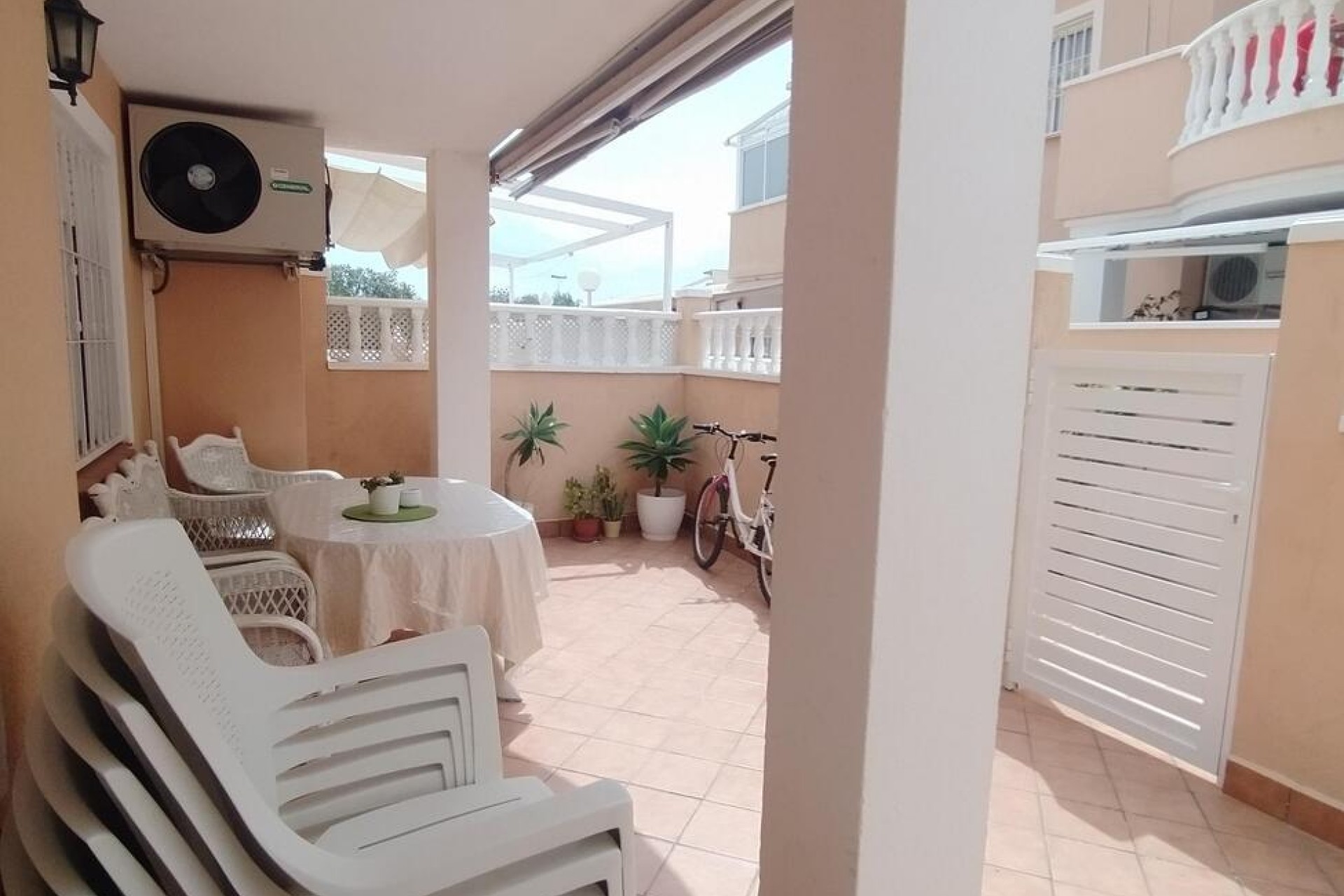 Reventa - Bungalow -
Torrevieja - LA VELETA MAR AZUL