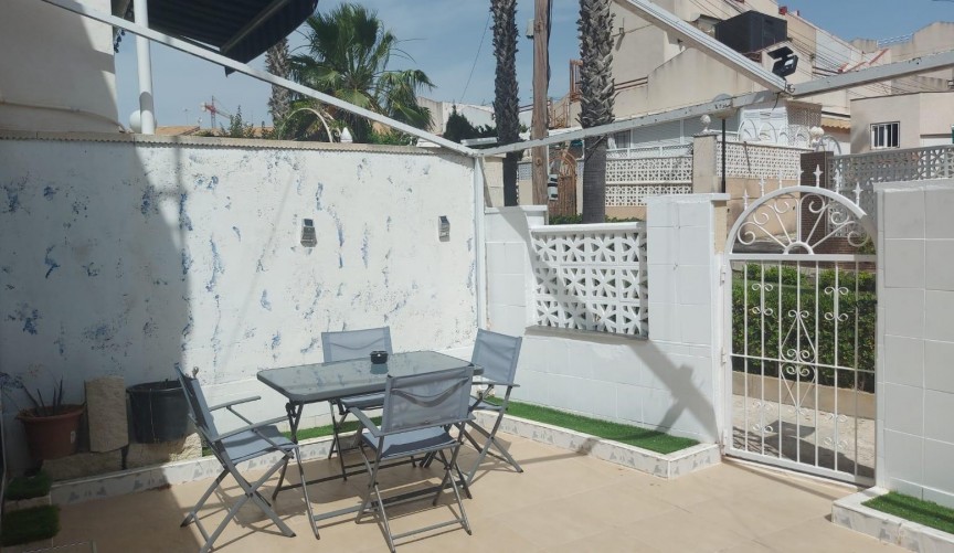 Reventa - Bungalow -
Torrevieja - Los Balcones - Los Altos del Edén