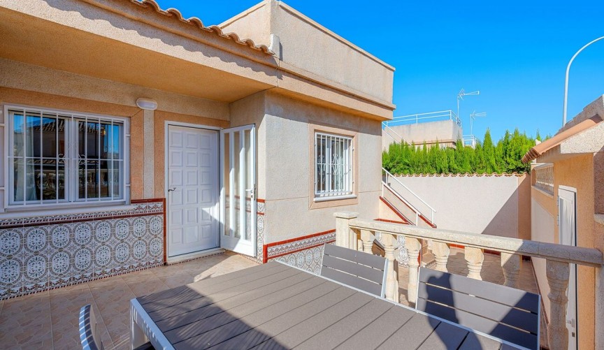 Reventa - Bungalow -
Torrevieja - Los Balcones