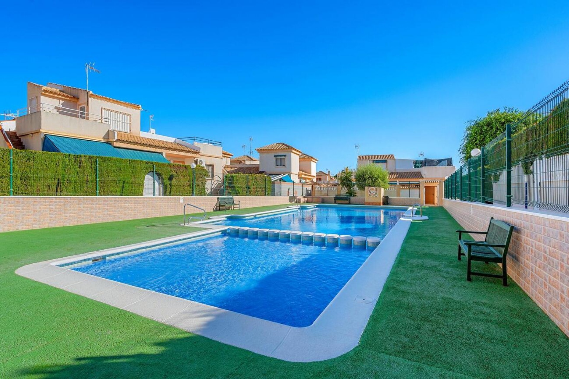 Reventa - Bungalow -
Torrevieja - Los Balcones