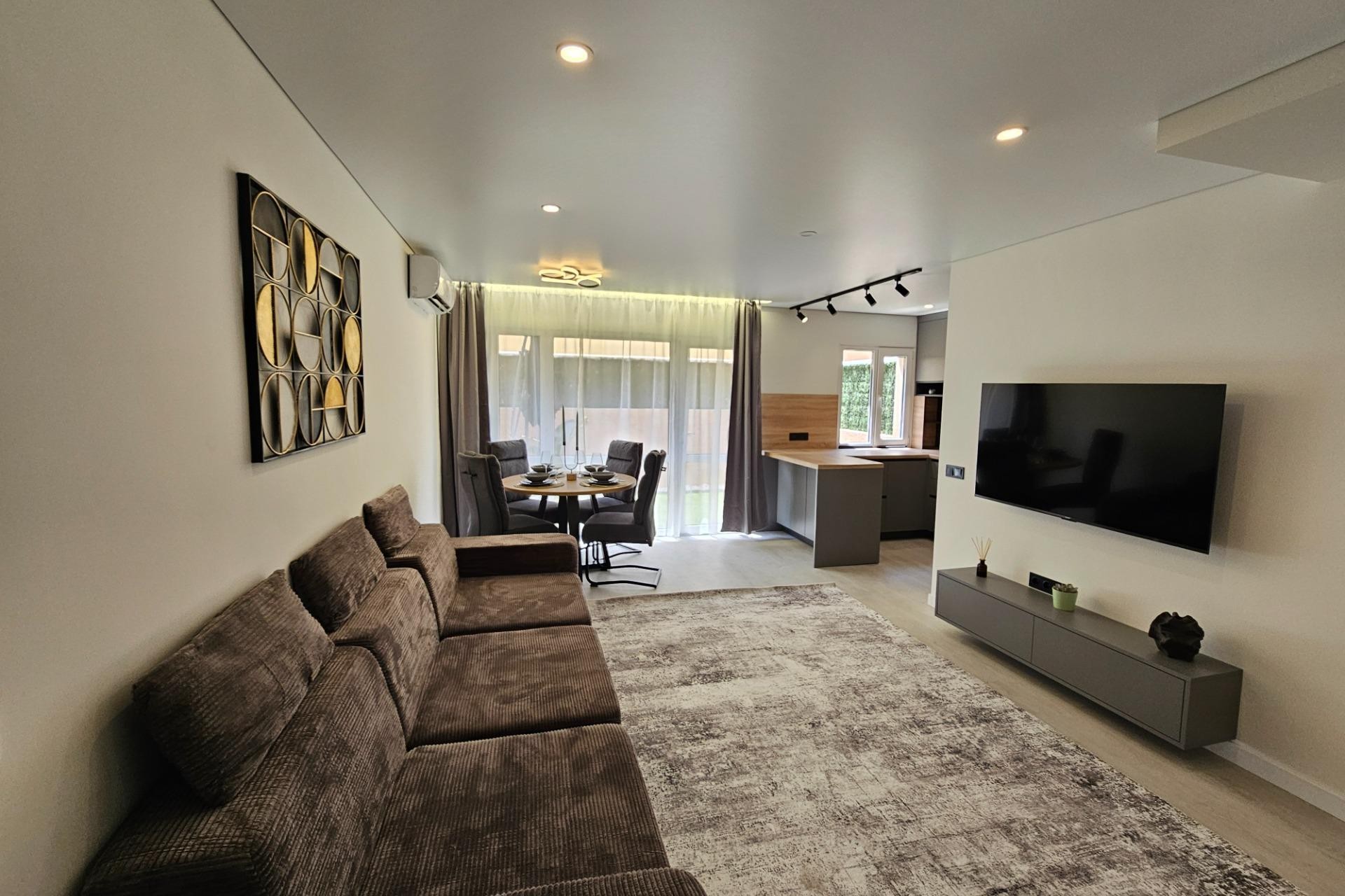 Reventa - Bungalow -
Torrevieja - Los Europeos