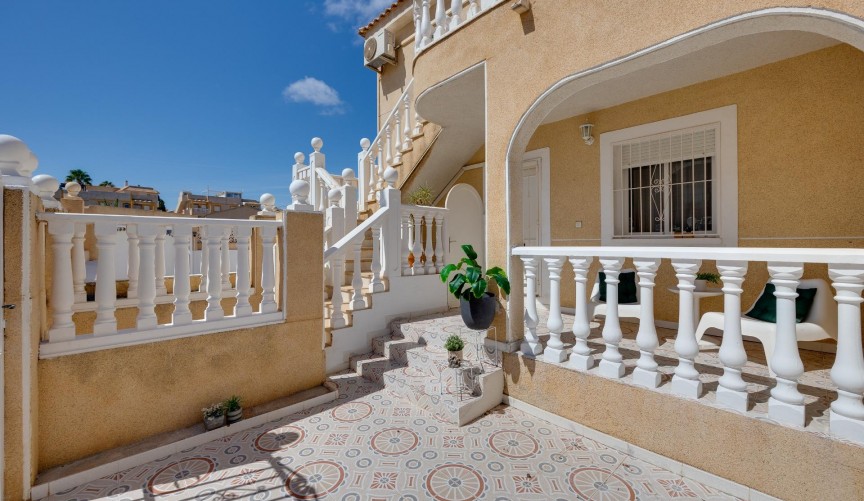 Reventa - Bungalow -
Torrevieja - Los Frutales