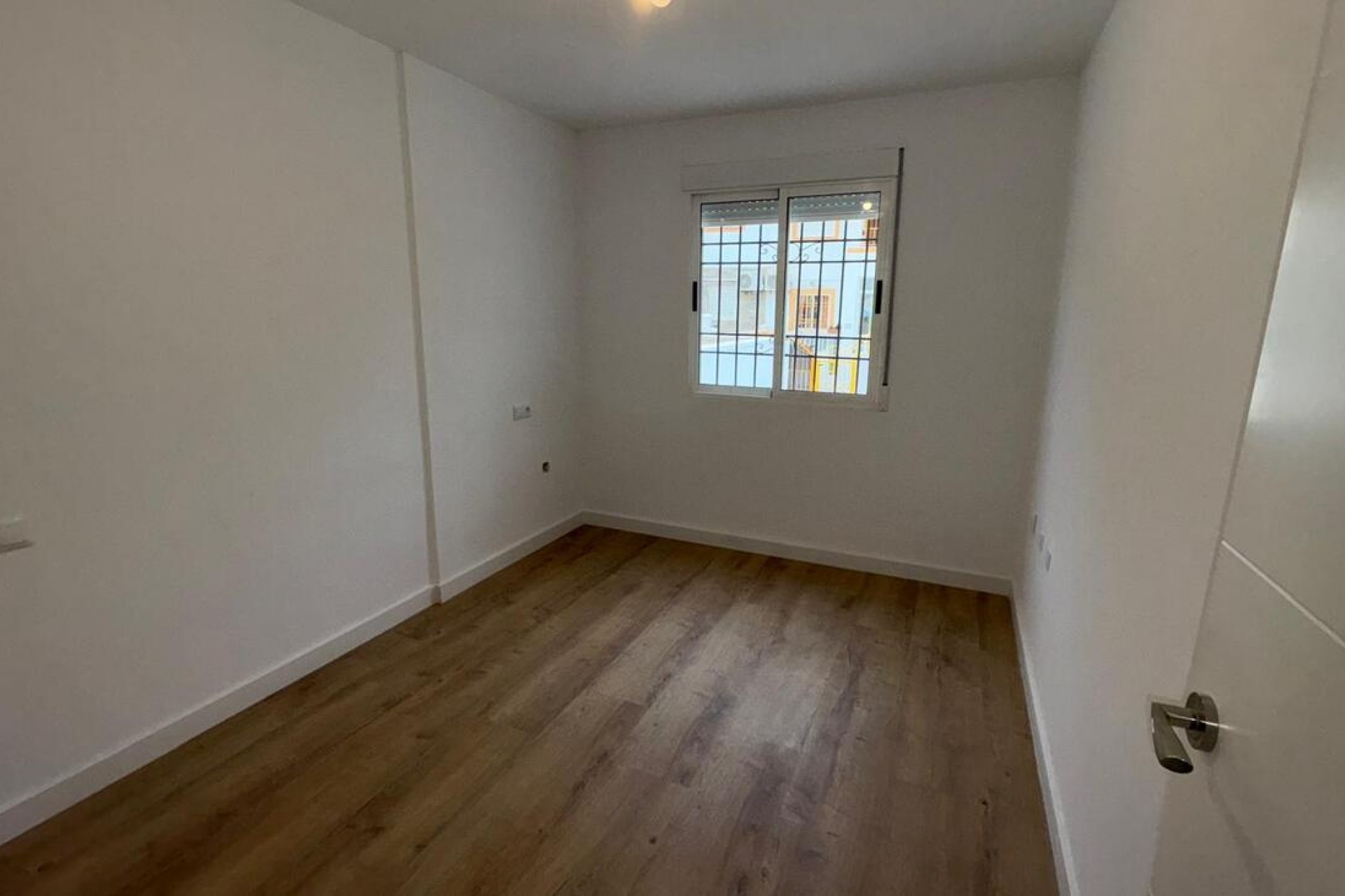 Reventa - Bungalow -
Torrevieja - PARQUE DE LAS NACIONES