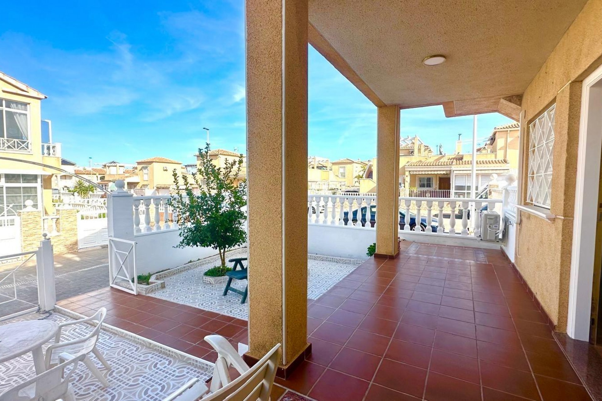 Reventa - Bungalow -
Torrevieja - Playa de los Locos