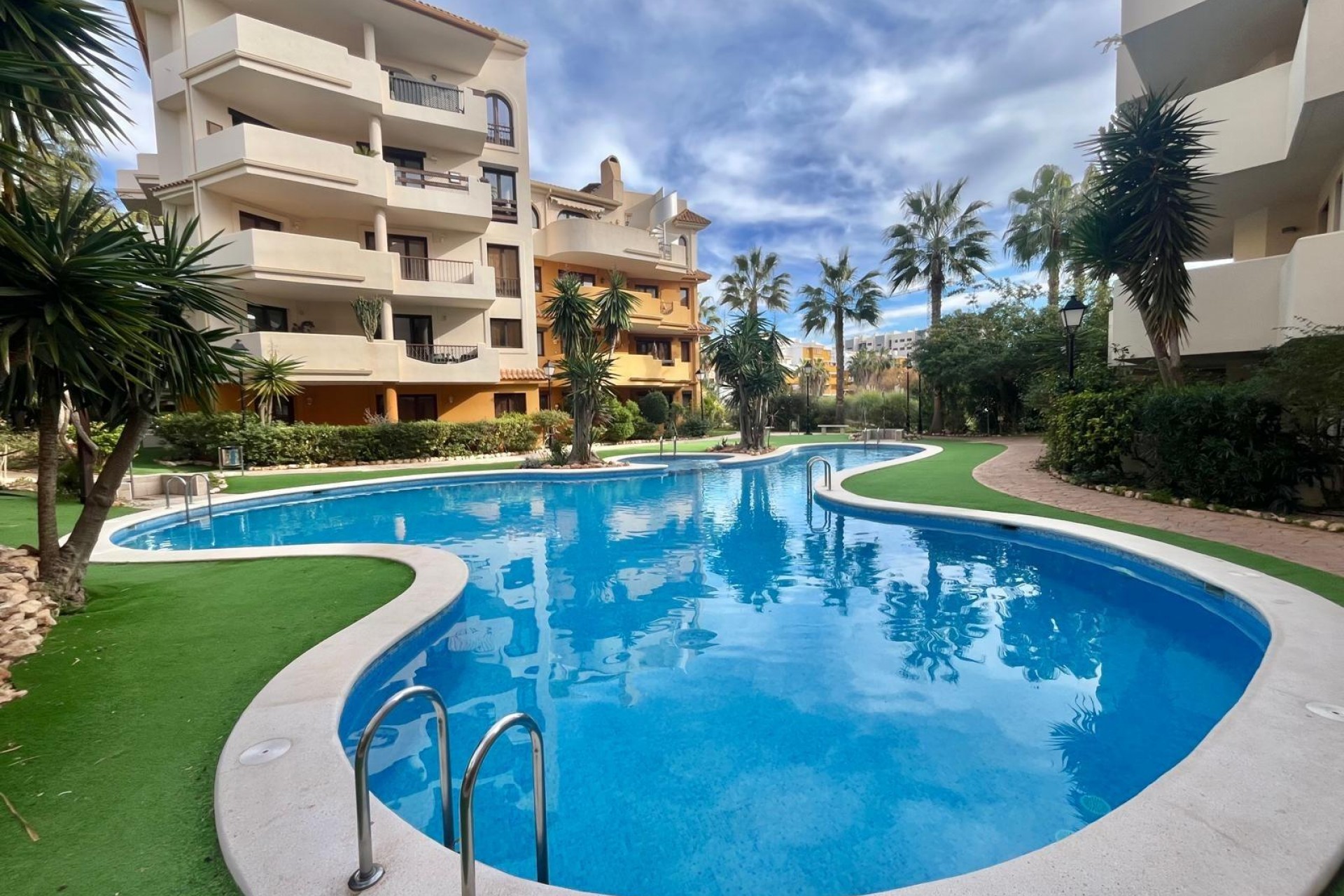 Reventa - Bungalow -
Torrevieja - Punta Prima
