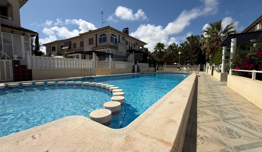 Reventa - Bungalow -
Torrevieja - Punta Prima