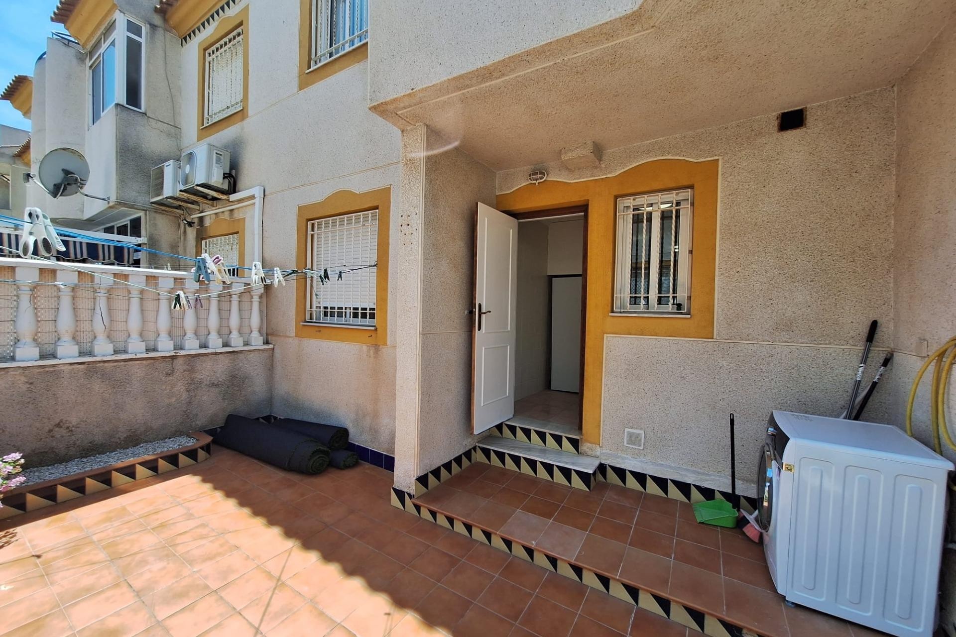 Reventa - Bungalow -
Torrevieja - Sector 25