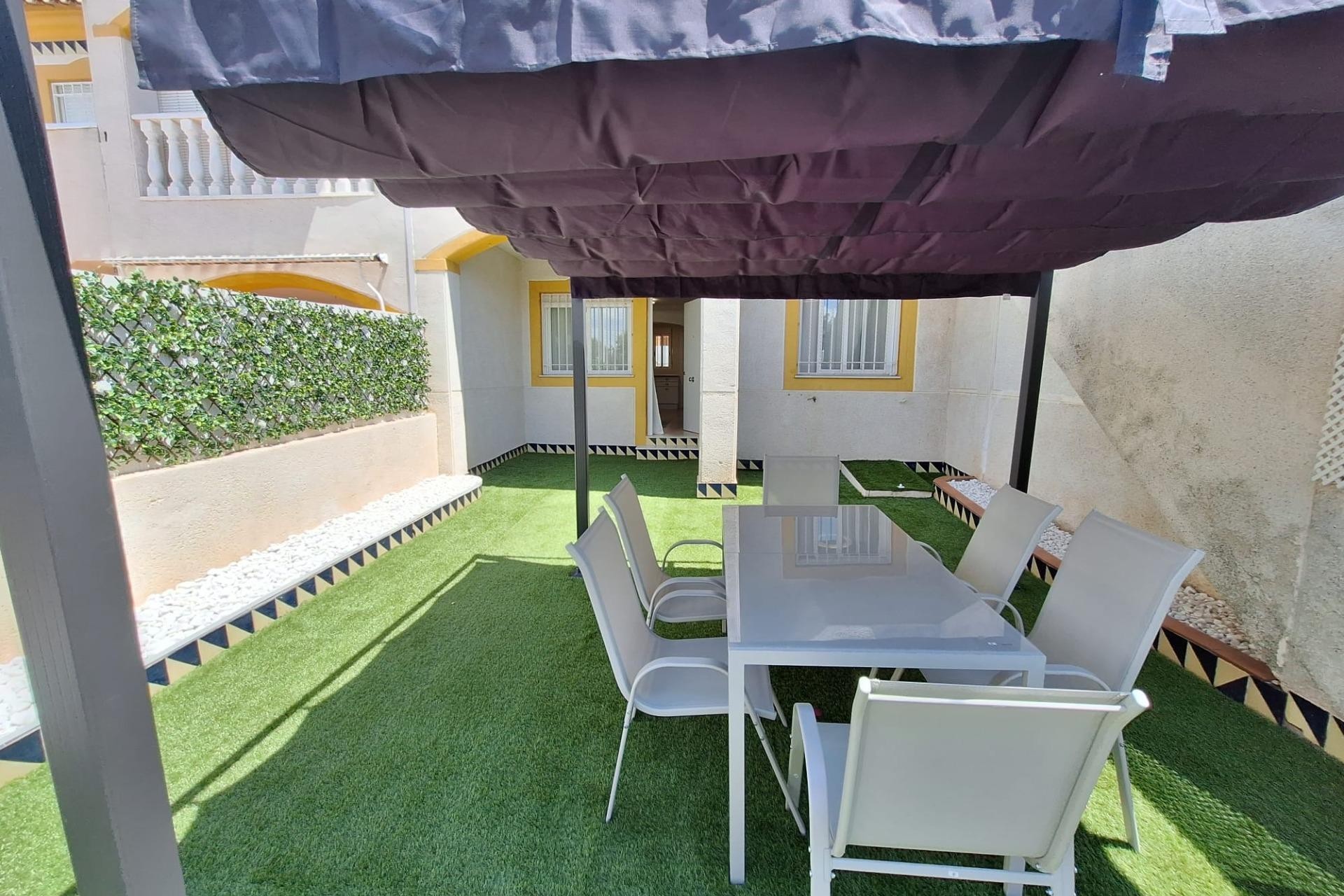 Reventa - Bungalow -
Torrevieja - Sector 25