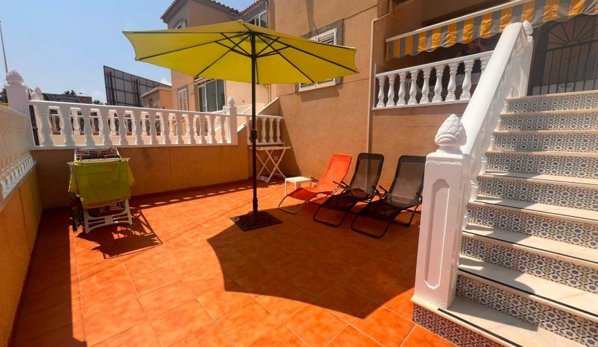 Reventa - Bungalow -
Torrevieja - Torrejón