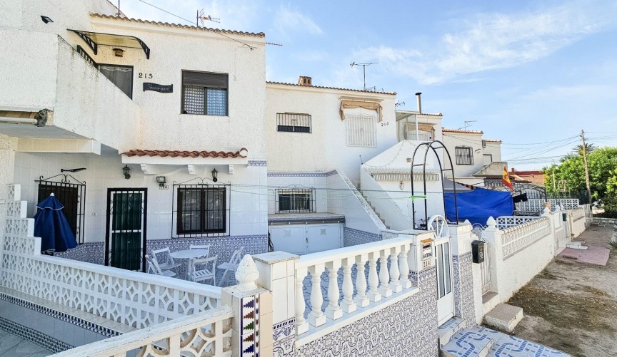 Reventa - Bungalow -
Torrevieja - Torretas