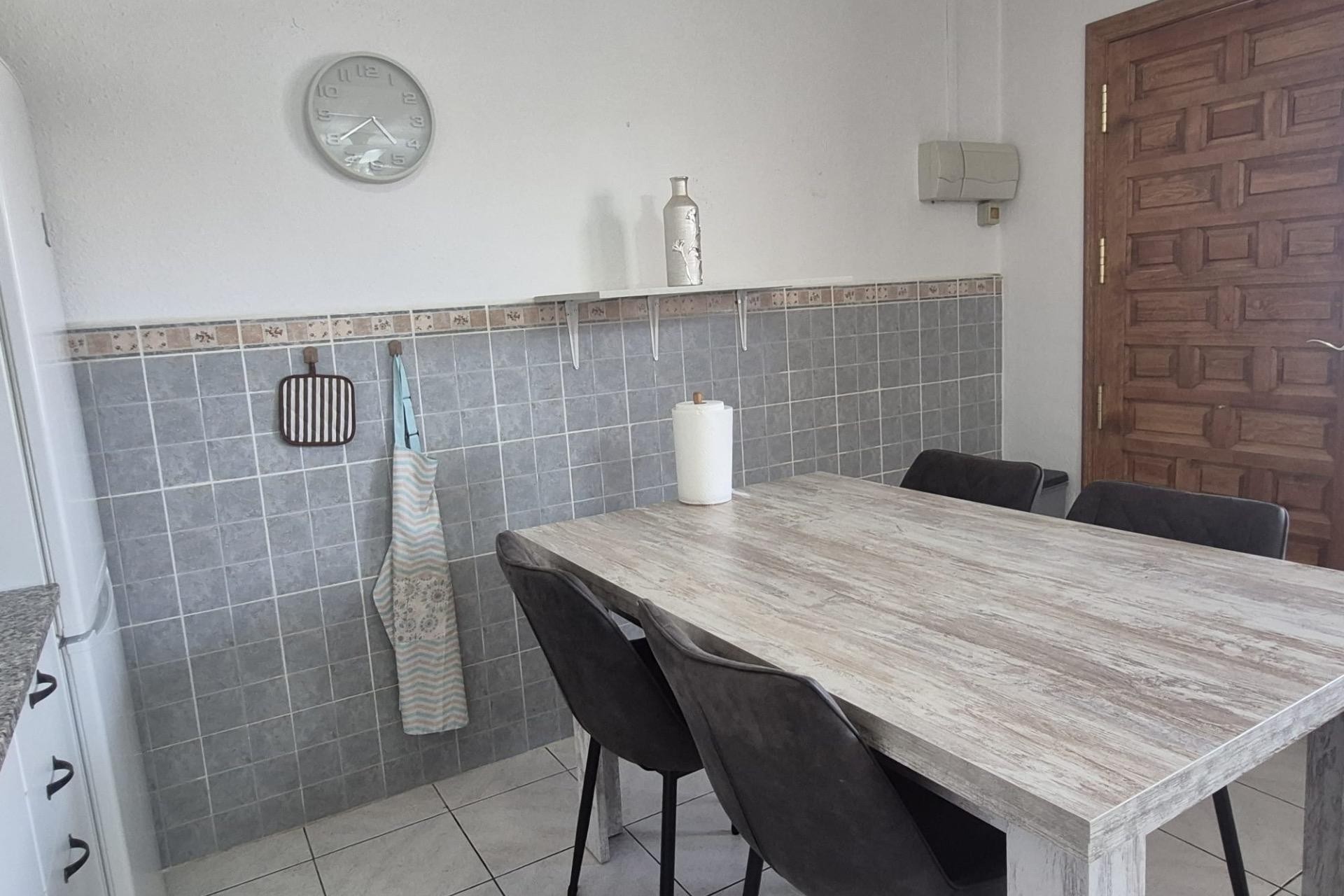 Reventa - Bungalow -
Torrevieja - Torretas