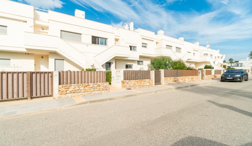 Reventa - Bungalow -
Vistabella Golf Entre Naranjos - Inland