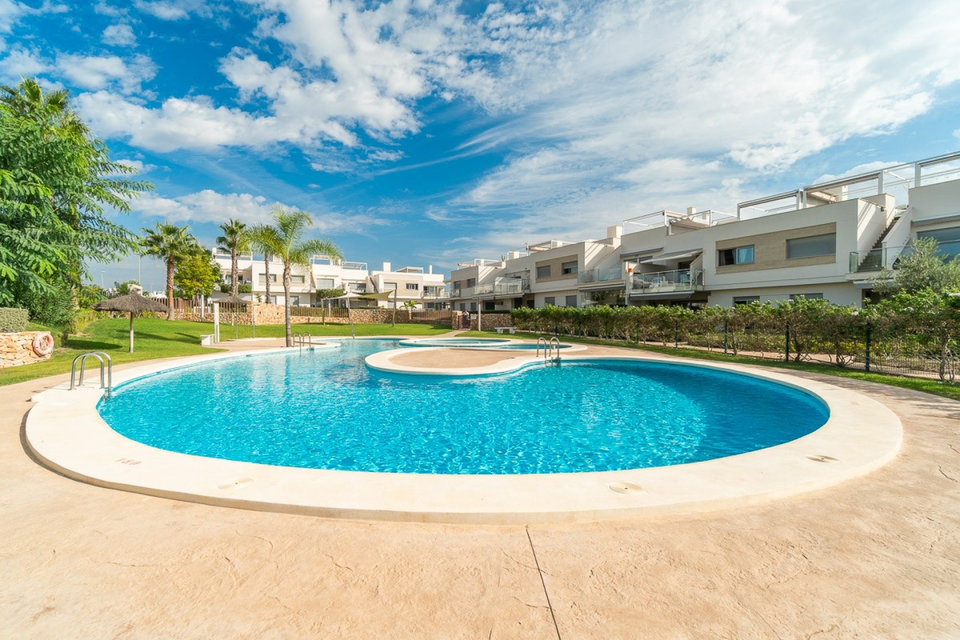 Reventa - Bungalow -
Vistabella Golf Entre Naranjos - Inland