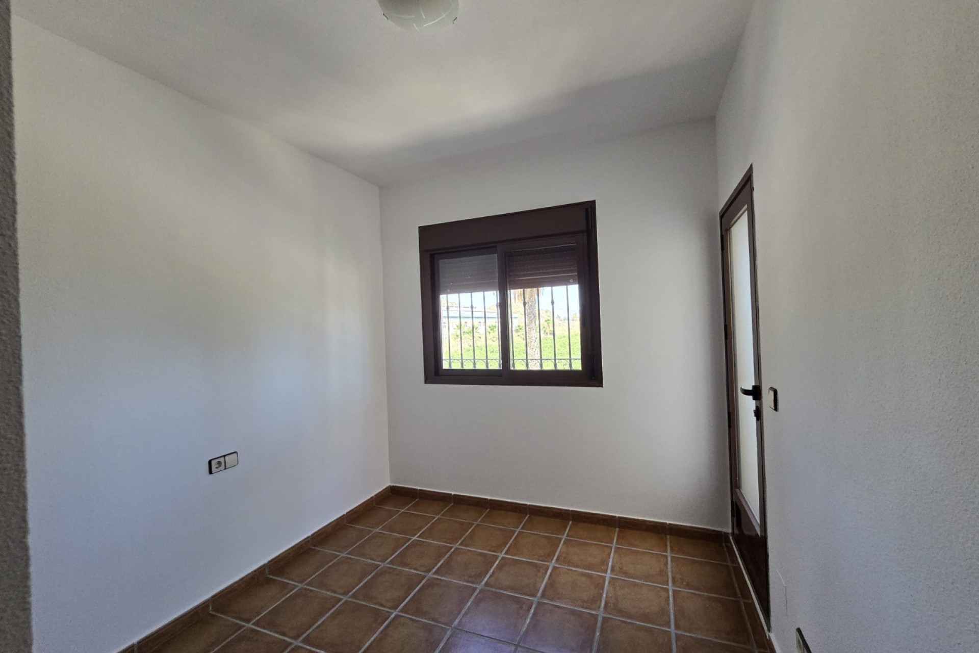 Reventa - Duplex -
Algorfa - Inland