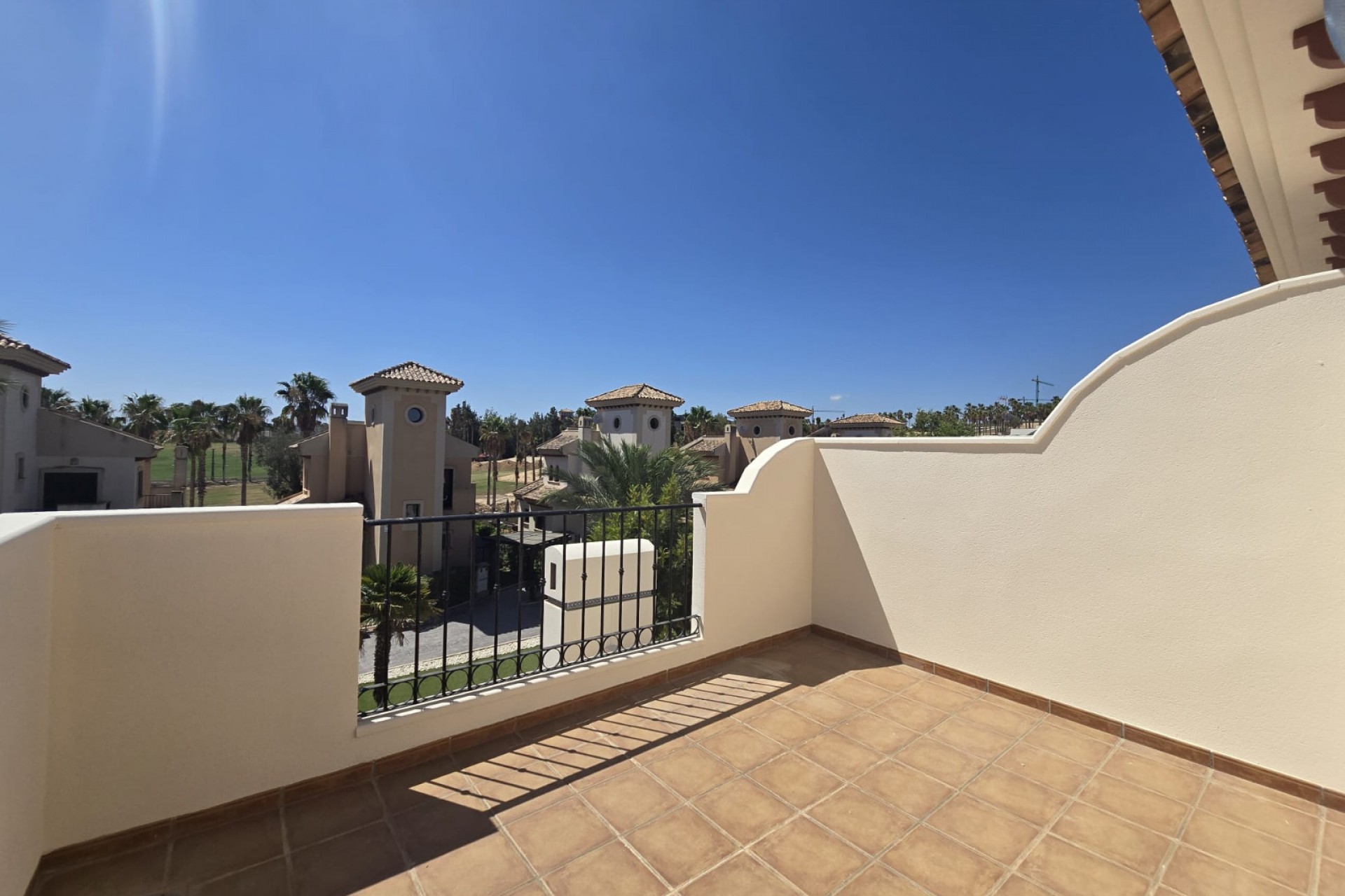 Reventa - Duplex -
Algorfa - Inland