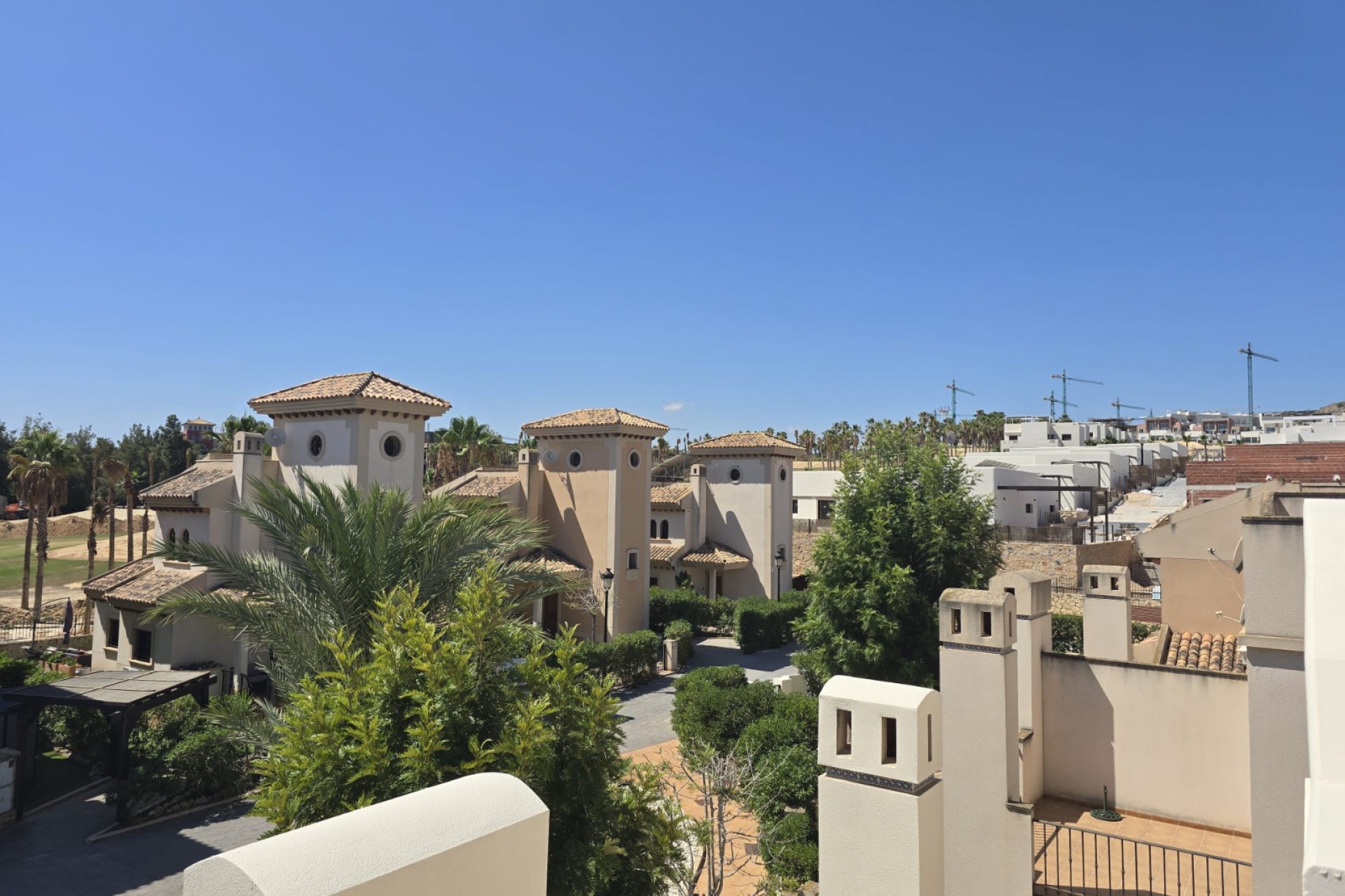 Reventa - Duplex -
Algorfa - Inland