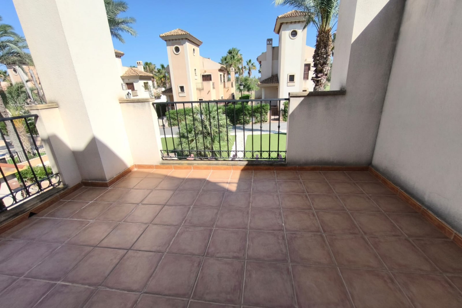 Reventa - Duplex -
Algorfa - Inland