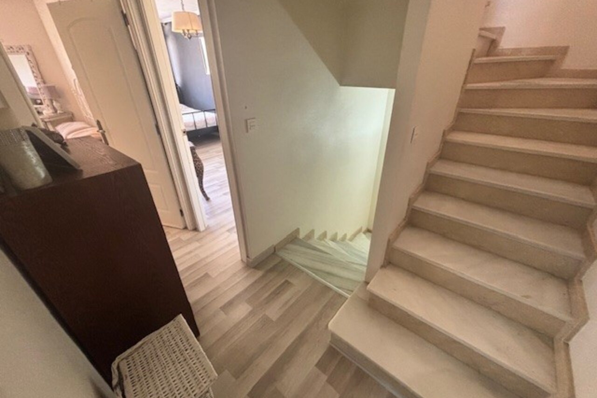 Reventa - Duplex -
La Florida - Inland