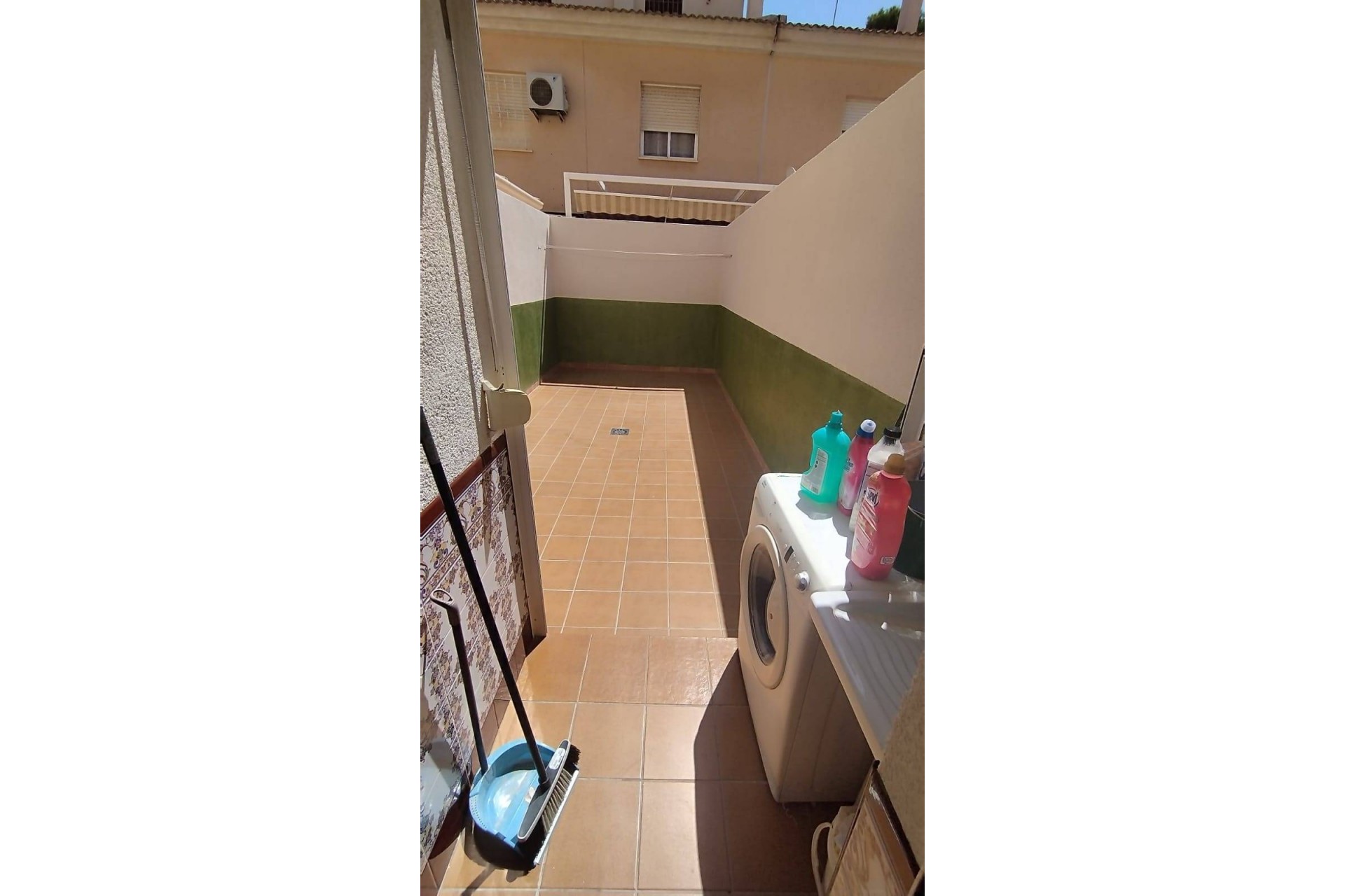 Reventa - Duplex -
Lo Pagan - La Puntica