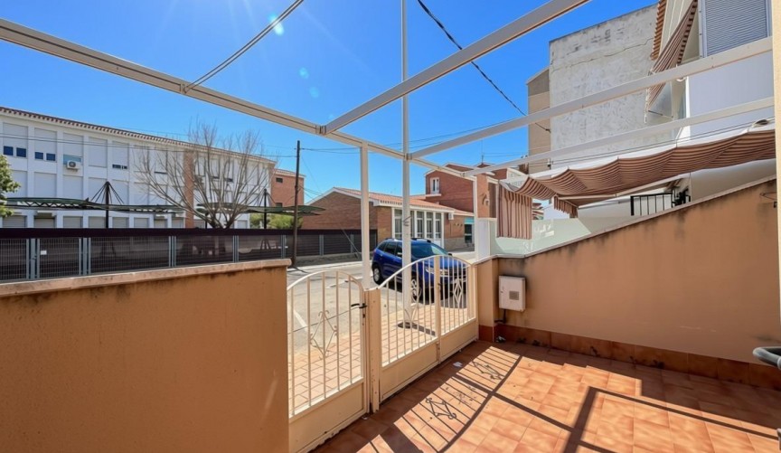 Reventa - Duplex -
Lo Pagan - La Puntica