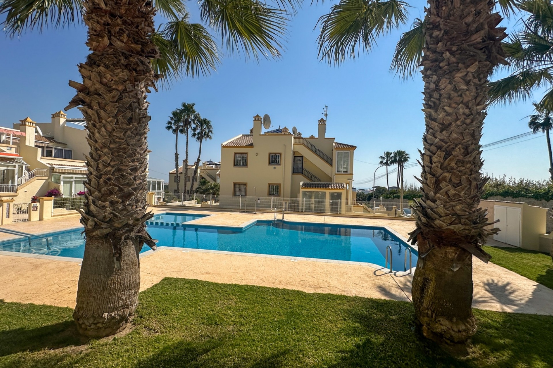 Reventa - Duplex -
Orihuela Costa - Costa Blanca