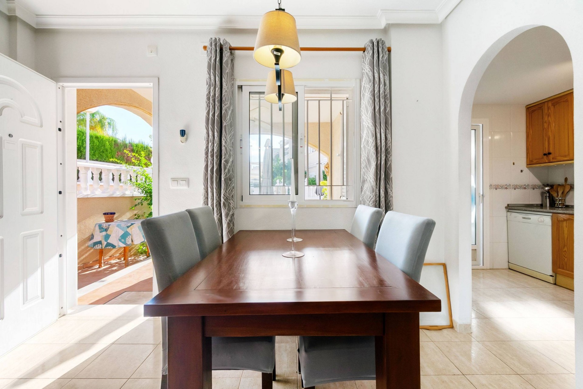 Reventa - Duplex -
Orihuela Costa - Playa Flamenca