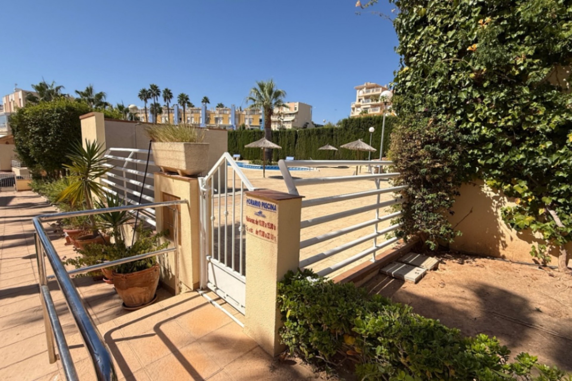 Reventa - Duplex -
Orihuela - Inland