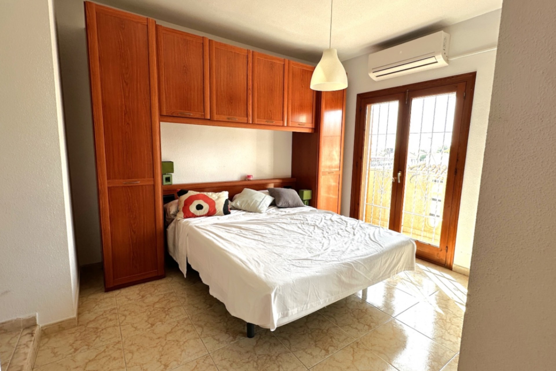 Reventa - Duplex -
Orihuela - Inland