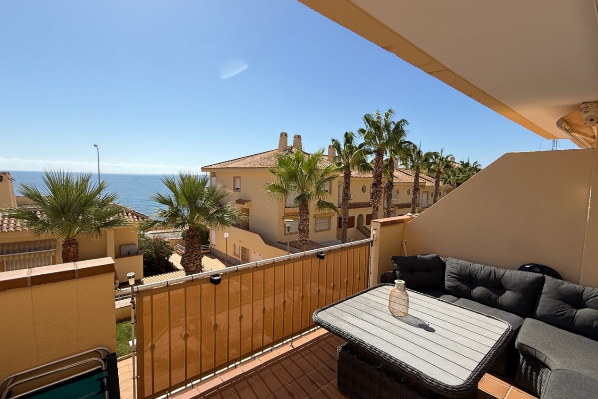 Reventa - Duplex -
Orihuela - Inland