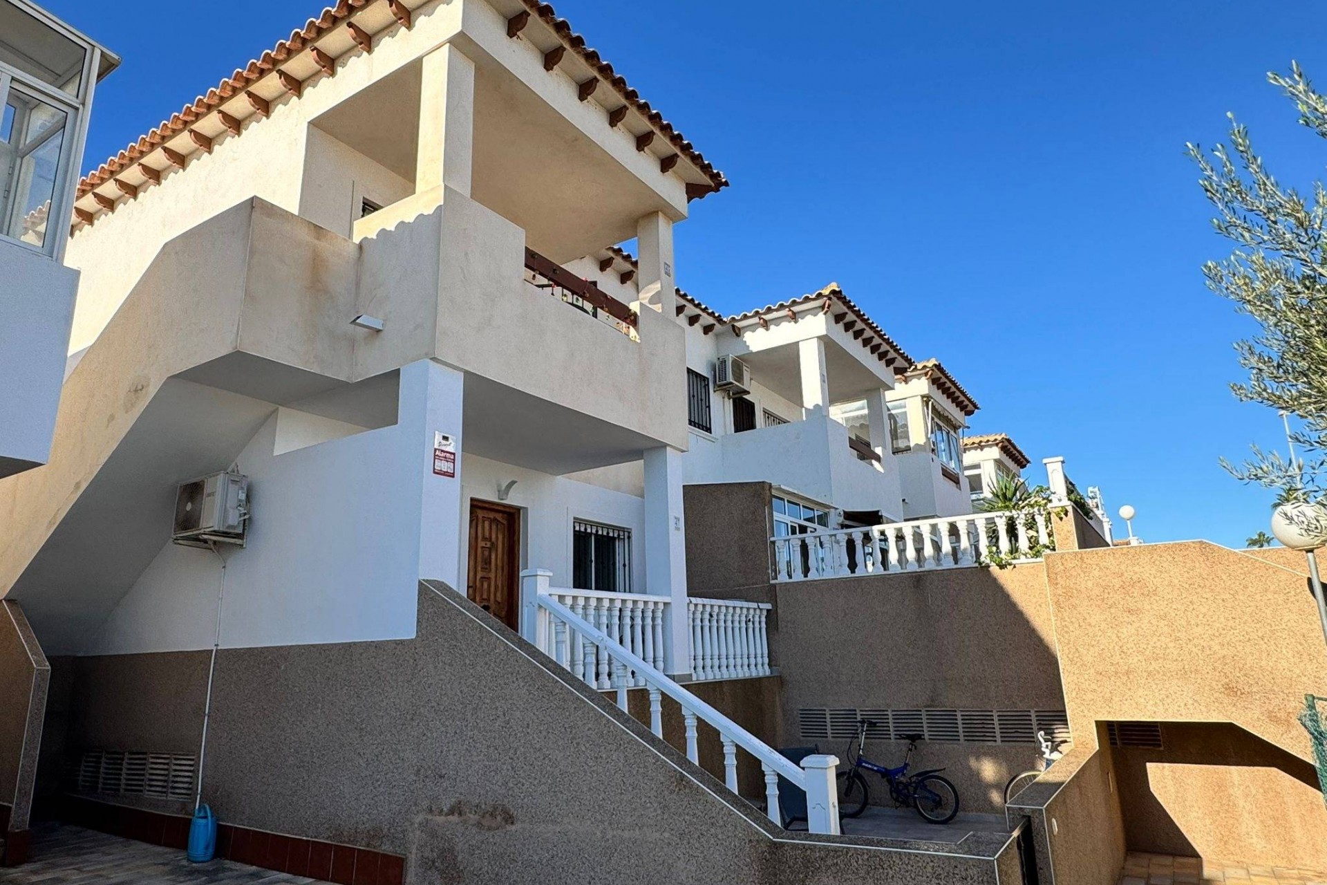 Reventa - Duplex -
Orihuela - Los Balcones Y Los Altos