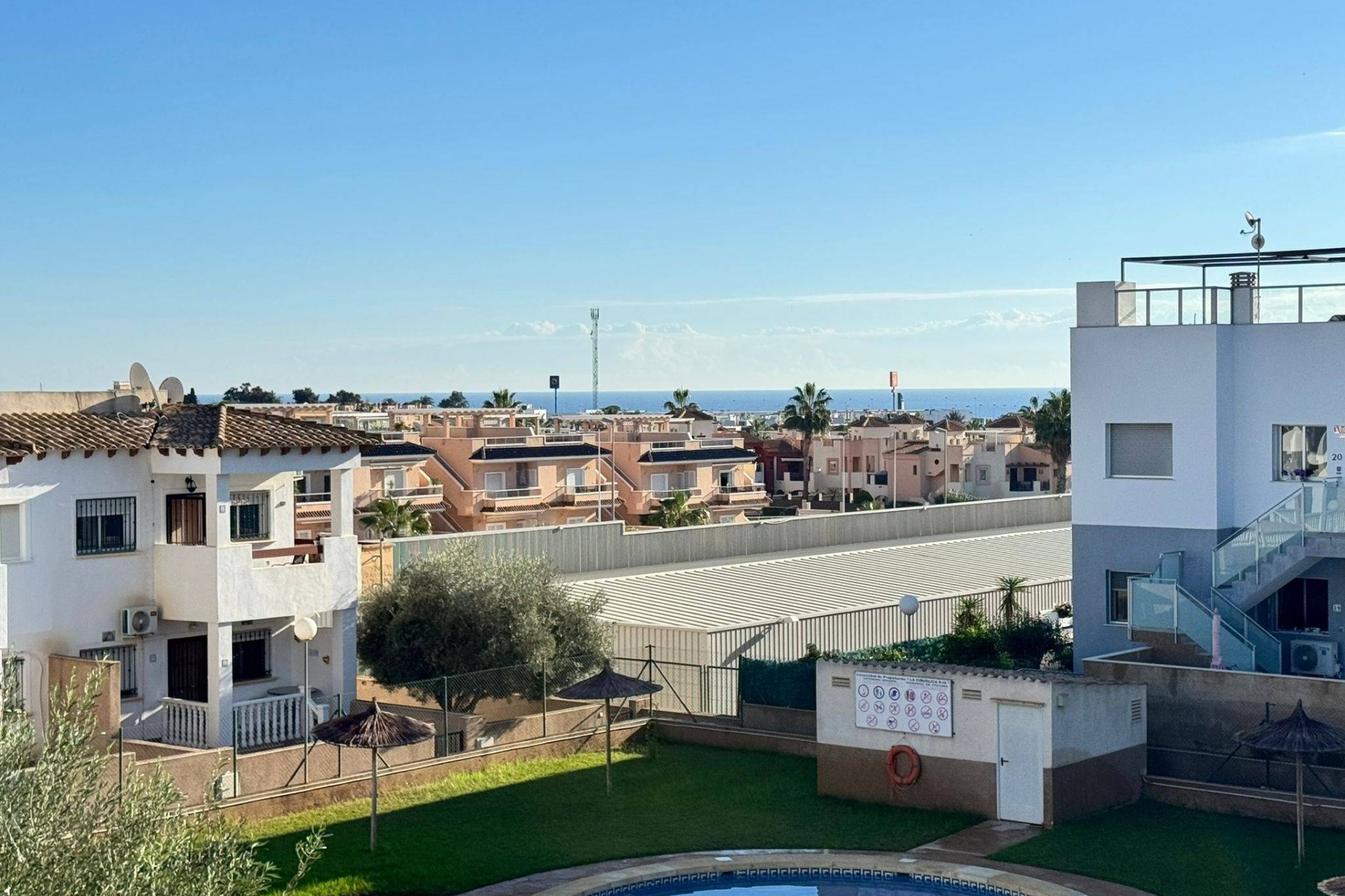 Reventa - Duplex -
Orihuela - Los Balcones Y Los Altos
