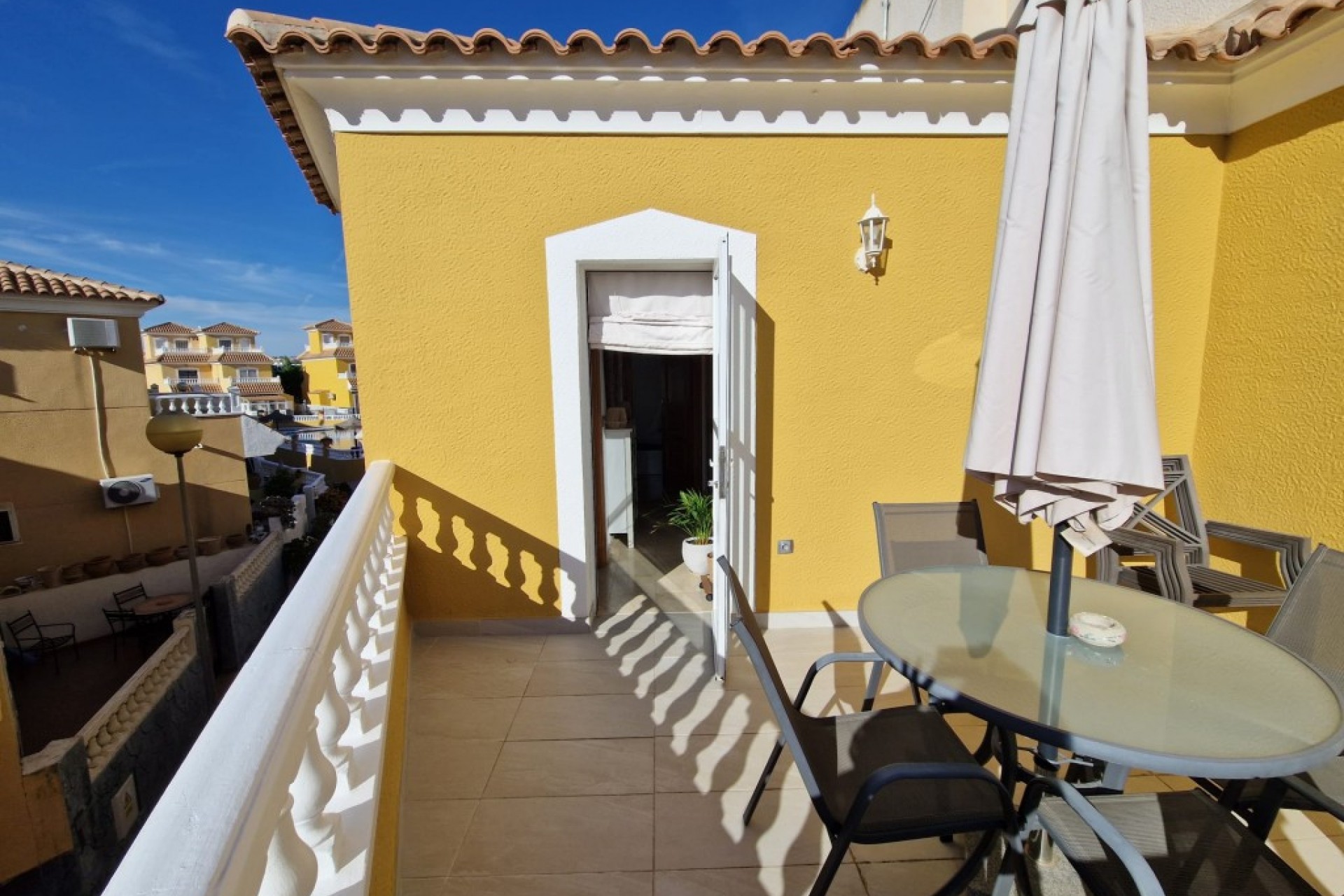 Reventa - Duplex -
Playa Flamenca - Costa Blanca
