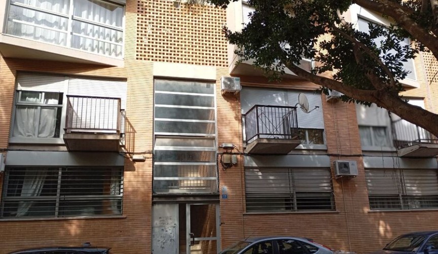 Reventa - Duplex -
Rojales - Inland